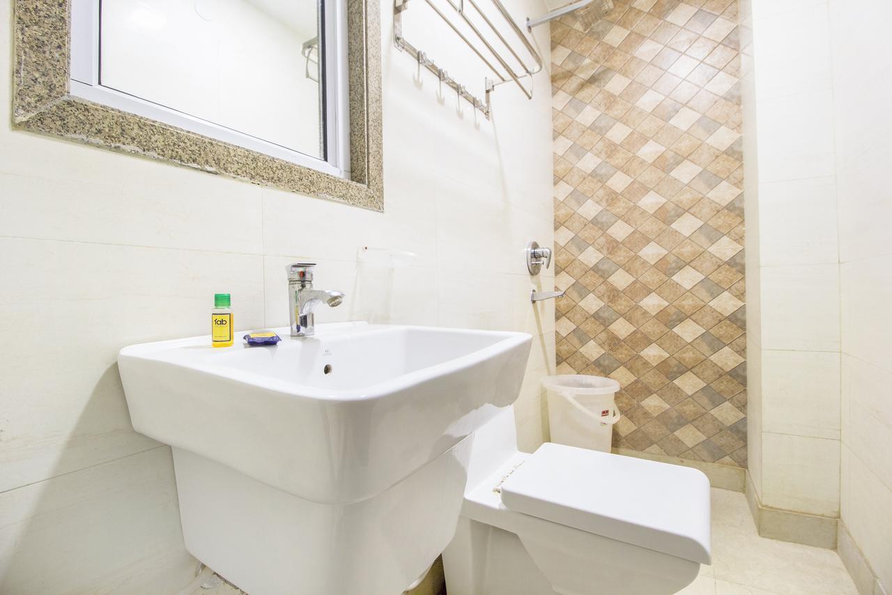 Hotel Fabexpress Le Continental Paharganj